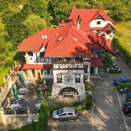 Conacul Bratescu Hotel Bran  Luaran gambar