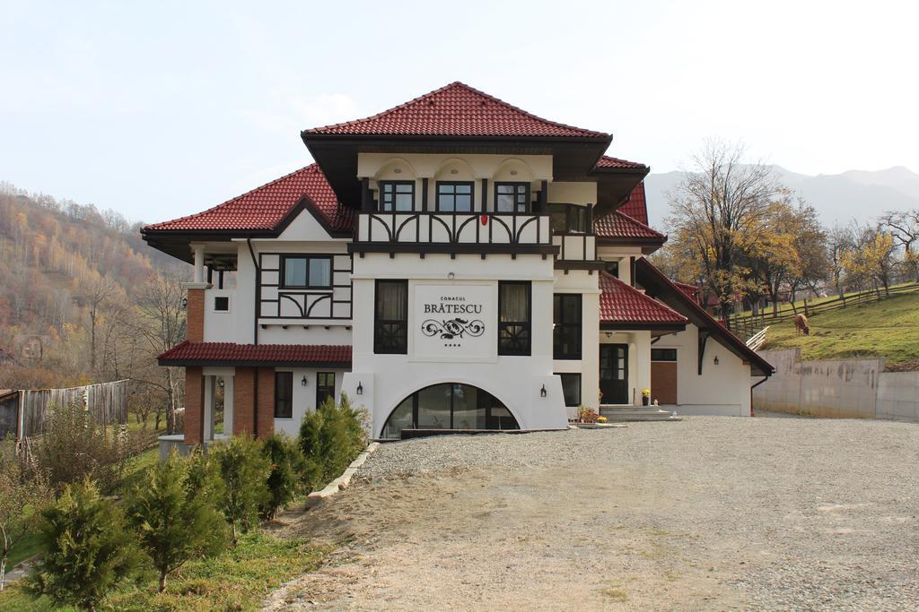 Conacul Bratescu Hotel Bran  Luaran gambar